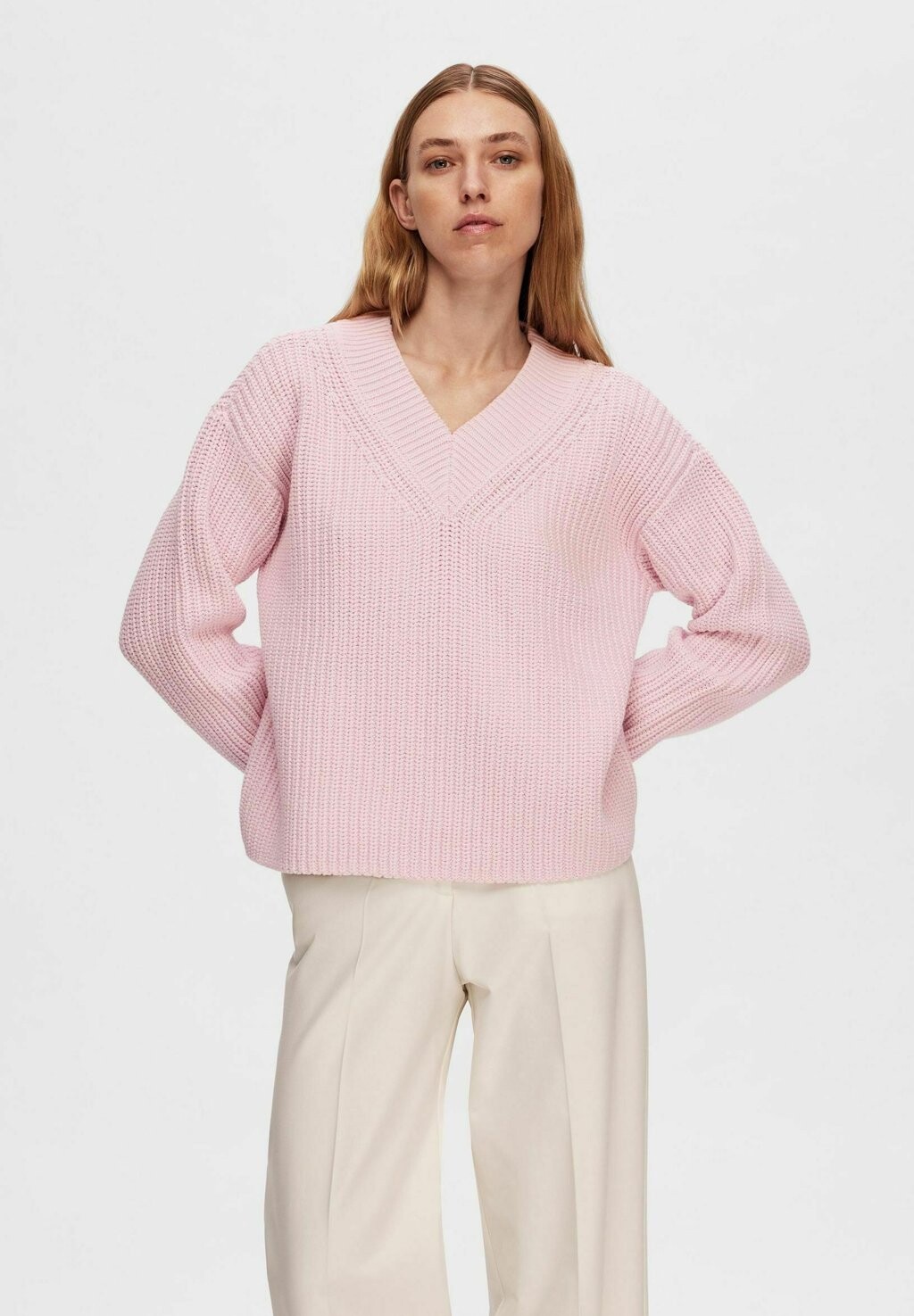 

Свитшот Selected Femme V AUSSCHNITT, цвет cradle pink