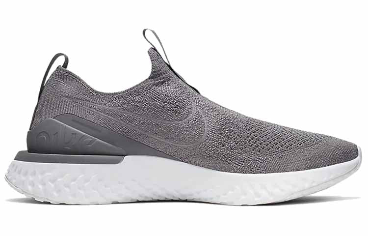 

Кроссовки Nike Wmns Epic Phantom React Flyknit Gunsmoke, серый