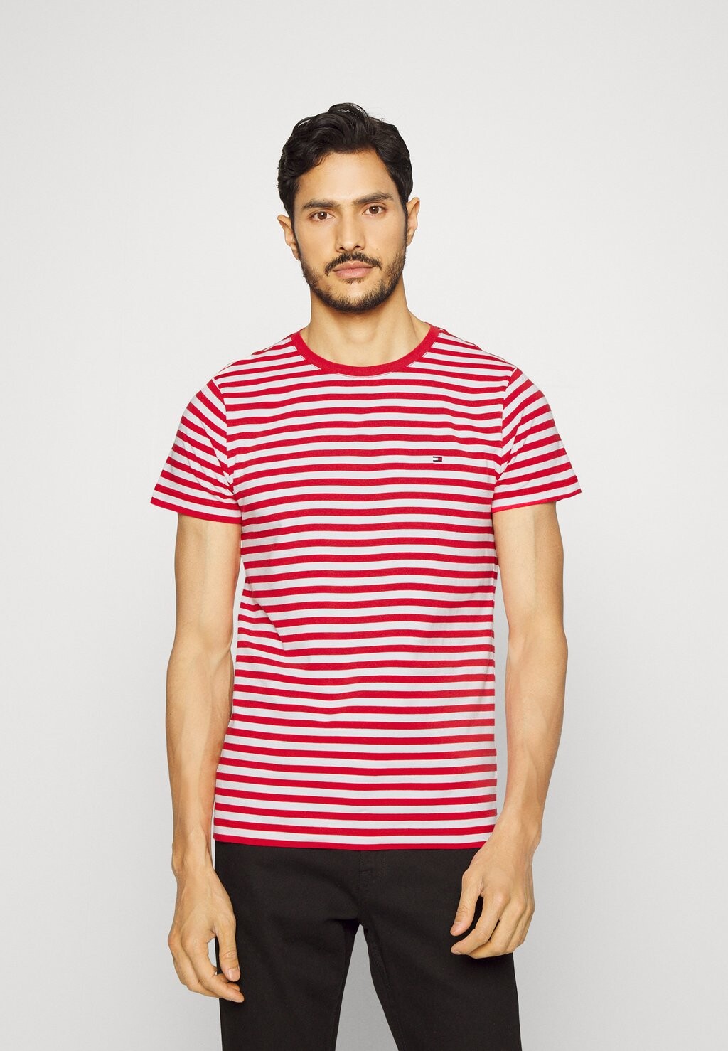 

Базовая футболка ФУТБОЛКА STRETCH SLIM FIT Tommy Hilfiger, основной красный/белый