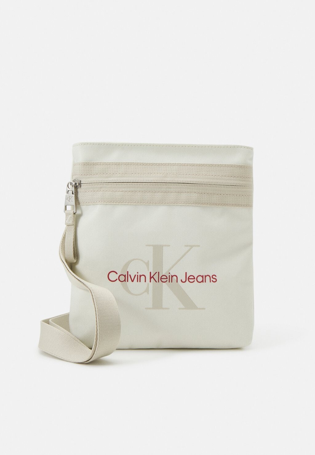 

Сумка через плечо SPORT ESSENTIALS FLATPACK UNISEX Calvin Klein Jeans, цвет icicle