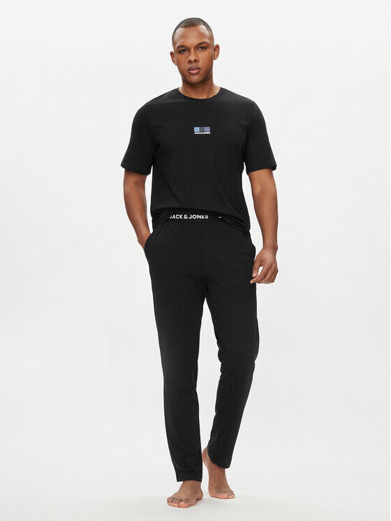 

Стандартная посадка пижамы Jack&Jones, черный