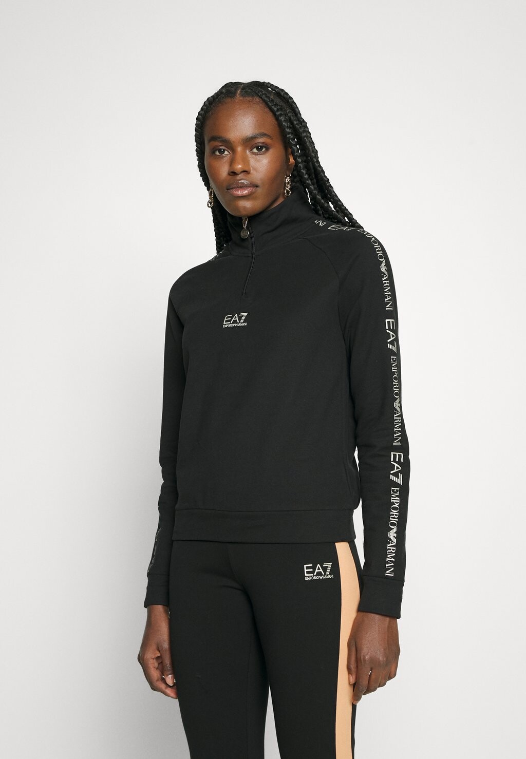 

Толстовка EA7 Emporio Armani, черный