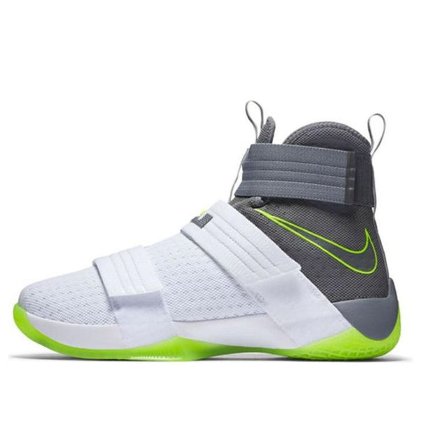 цена Кроссовки Nike LeBron Soldier 10 'Dunkman', белый