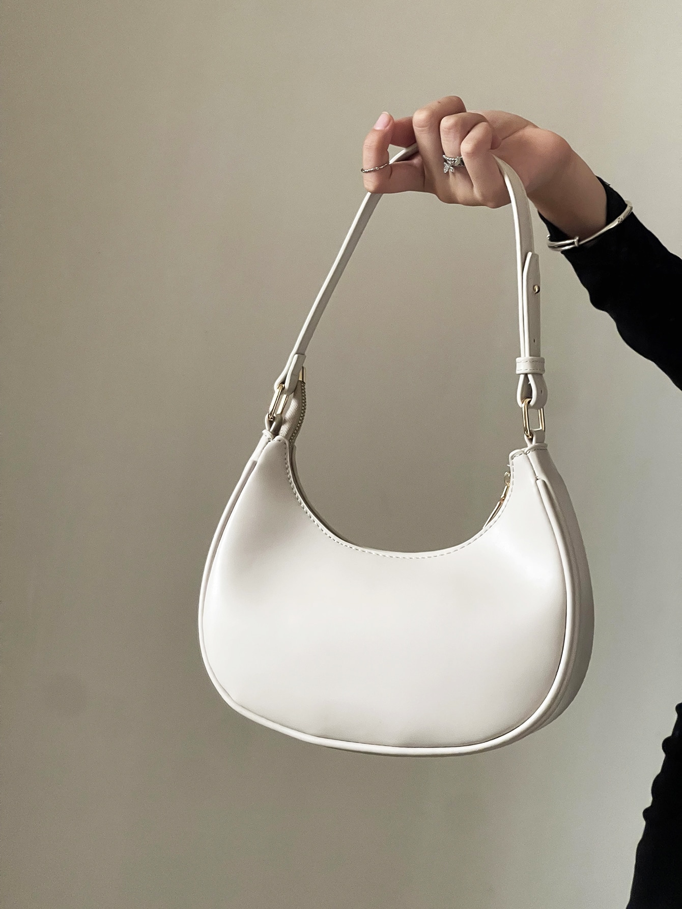 Винтажная ретро-модная повседневная сумка через плечо с блестящей текстурой в форме полумесяца, бежевый