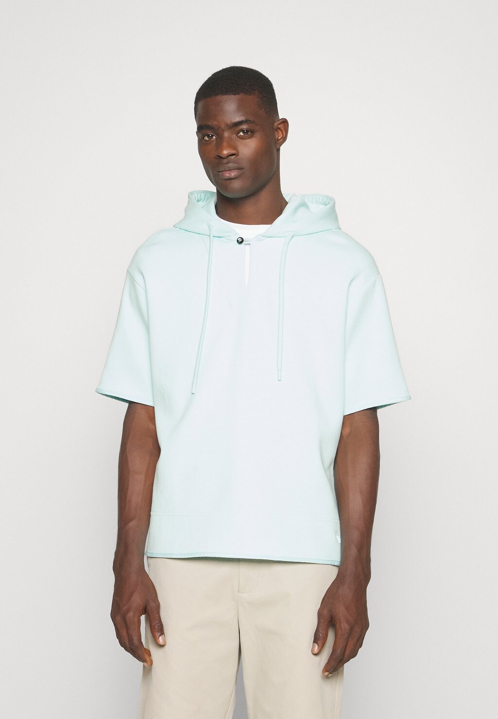 

Толстовка Emporio Armani, синий