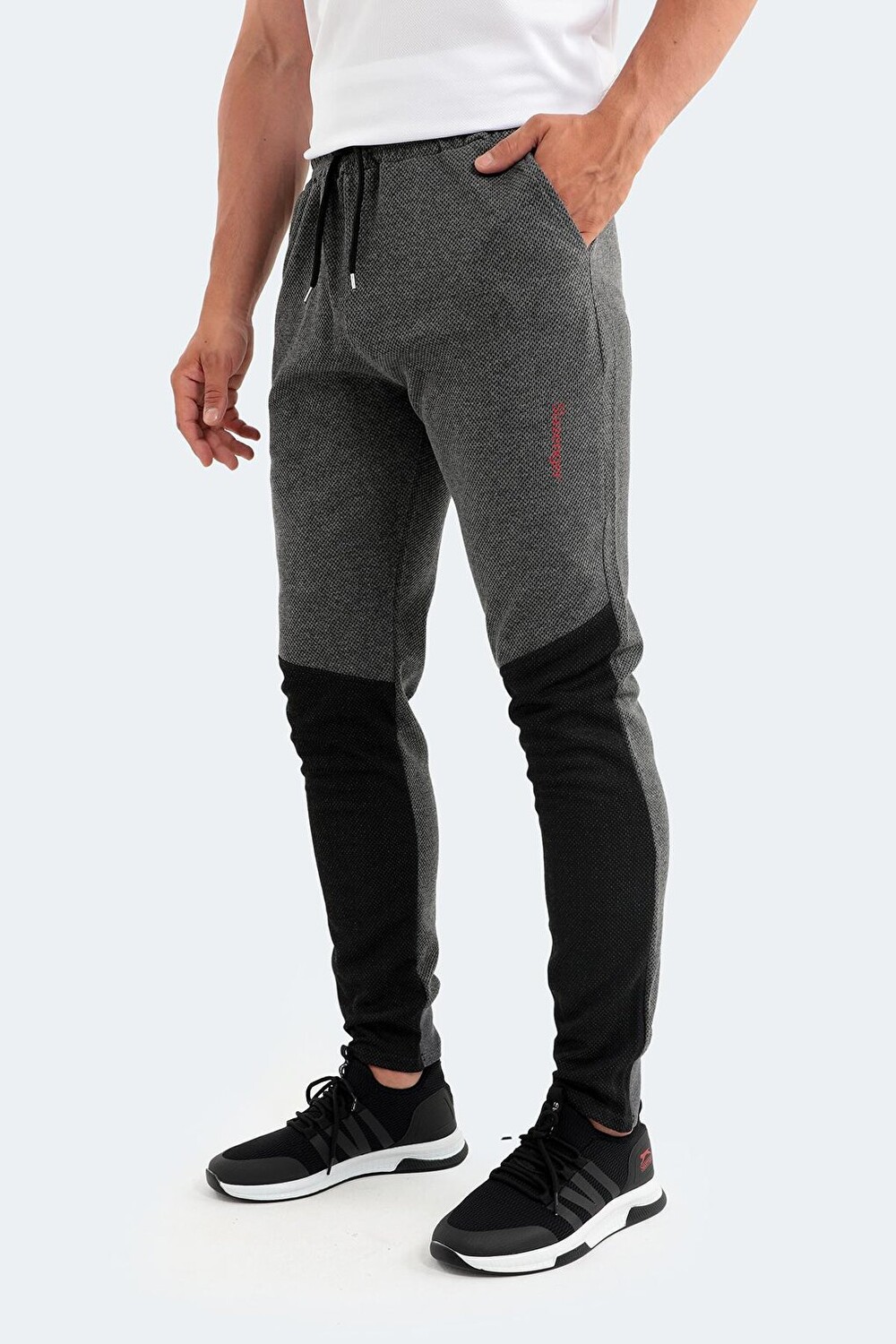 

LEGAL I Мужские спортивные штаны темно-серые SLAZENGER