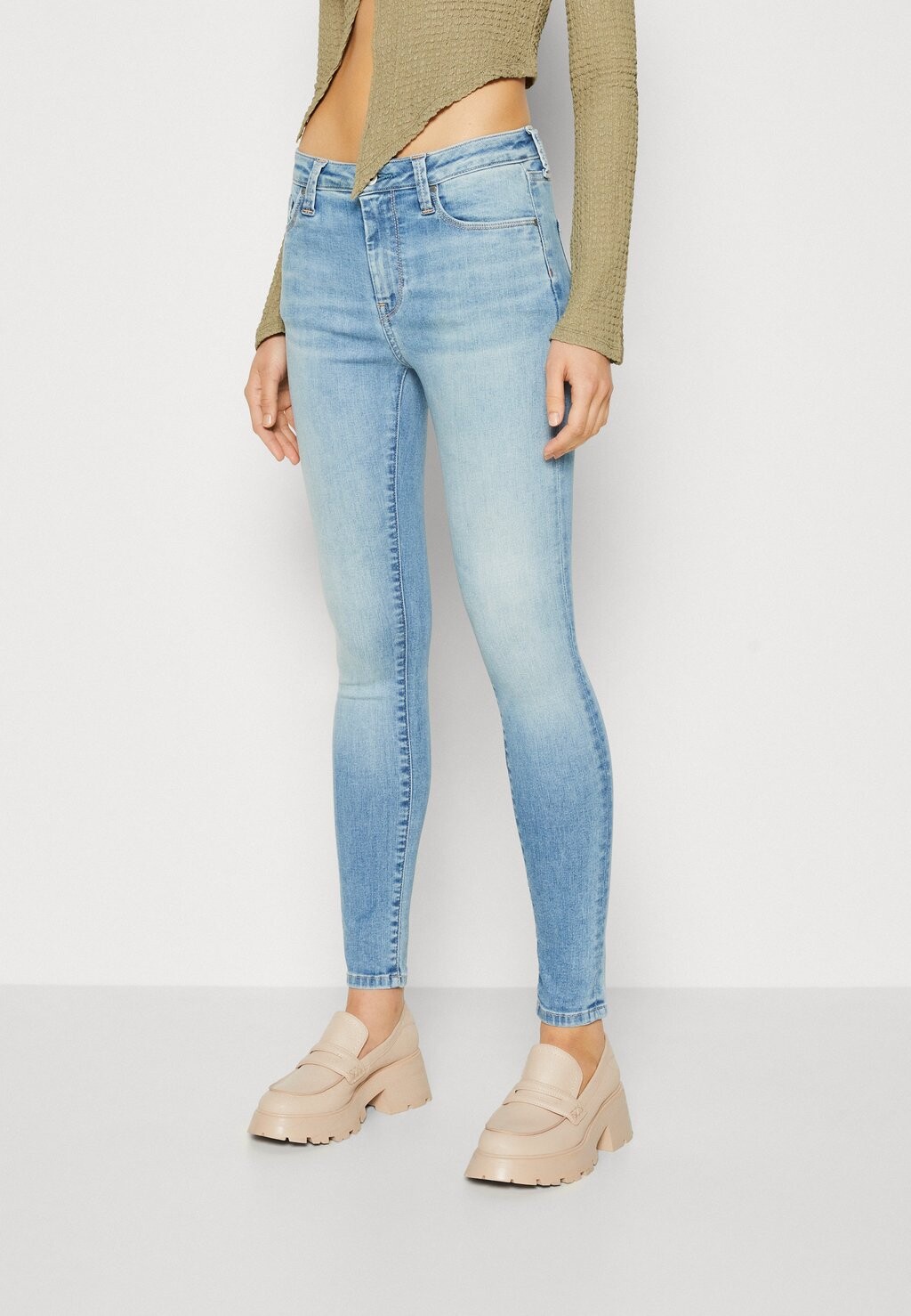 

Джинсы Skinny Fit Pepe Jeans