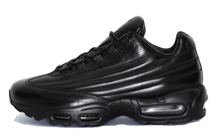 

Supreme × Nike Air Max 95 Lux Triple Black