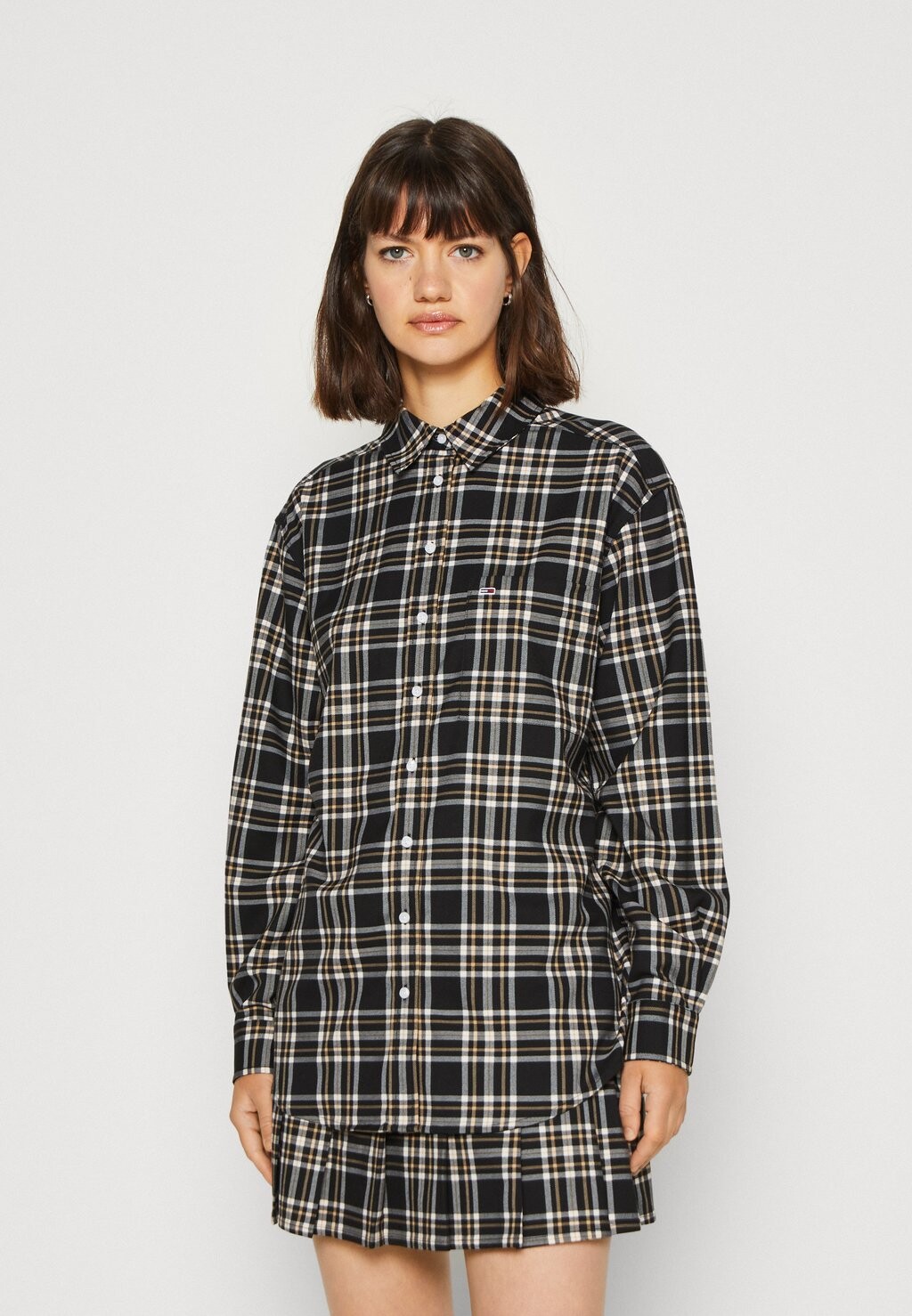 

Рубашка Tommy Jeans, черный
