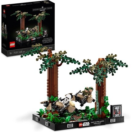 

Конструктор Lego 75353 Star Wars Endor Speeder Chase Diorama Set с Люком Скайуокером, принцессой Леей и солдатом-разведчиком