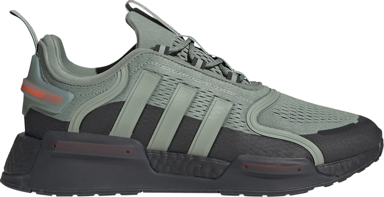 Кроссовки Adidas NMD_V3 'Silver Green Carbon', зеленый - фото