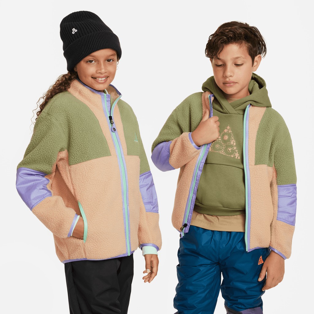 Куртка Nike ACG Therma-Fit Older Kids' Full-Zip, зеленый/мультиколор
