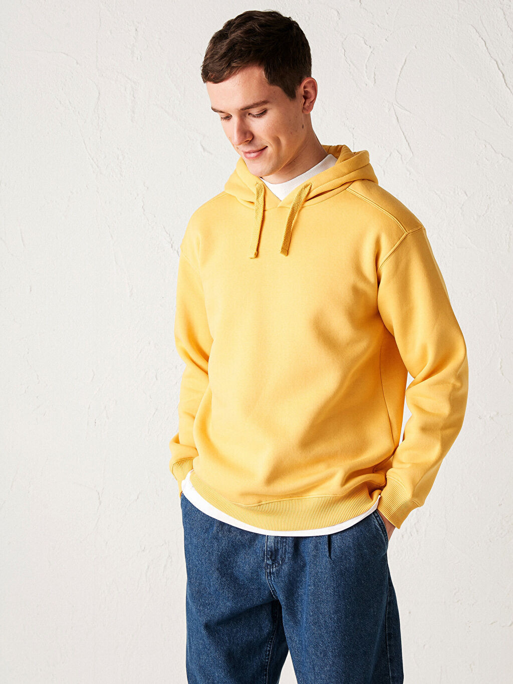 

Толстая толстовка с капюшоном LCW Casual, Желтый