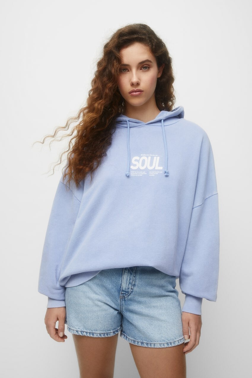 

Толстовка оверсайз Pull&Bear, синий