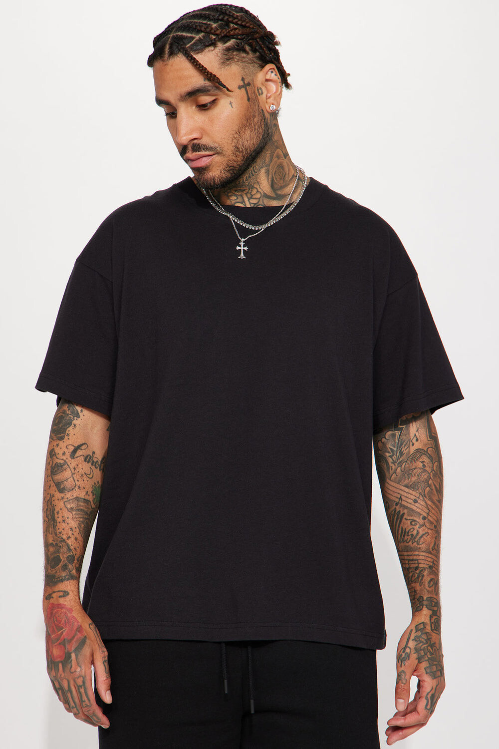 

Футболка Fashion Nova ZDF01K310132, черный