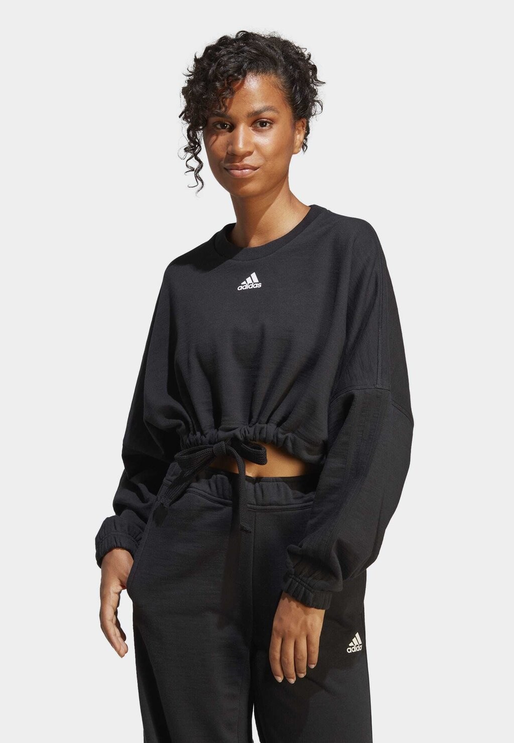 

Толстовка Adidas