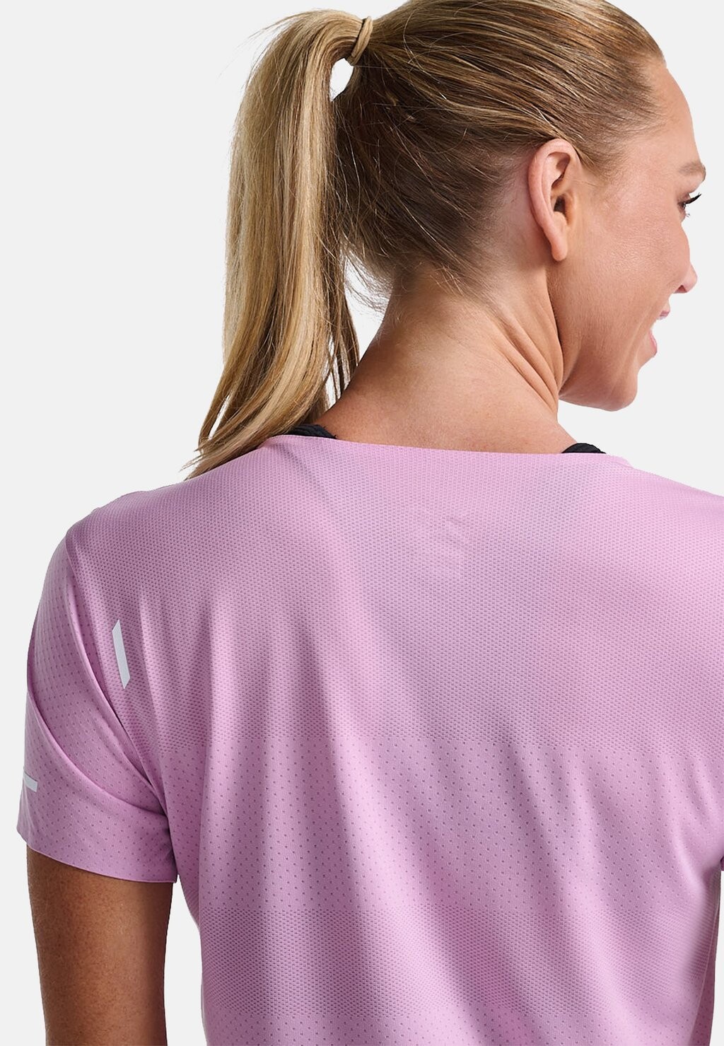 

Спортивная футболка 2XU, розовый