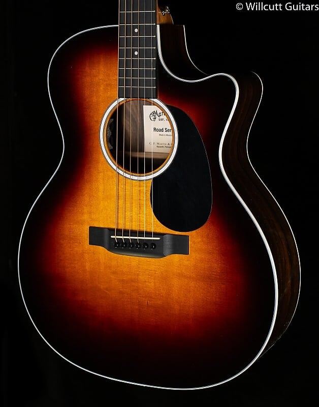 

Martin GPC-13E Санберст Ситка Зирикоте (952) GPC-13E Sitka Ziricote (952)