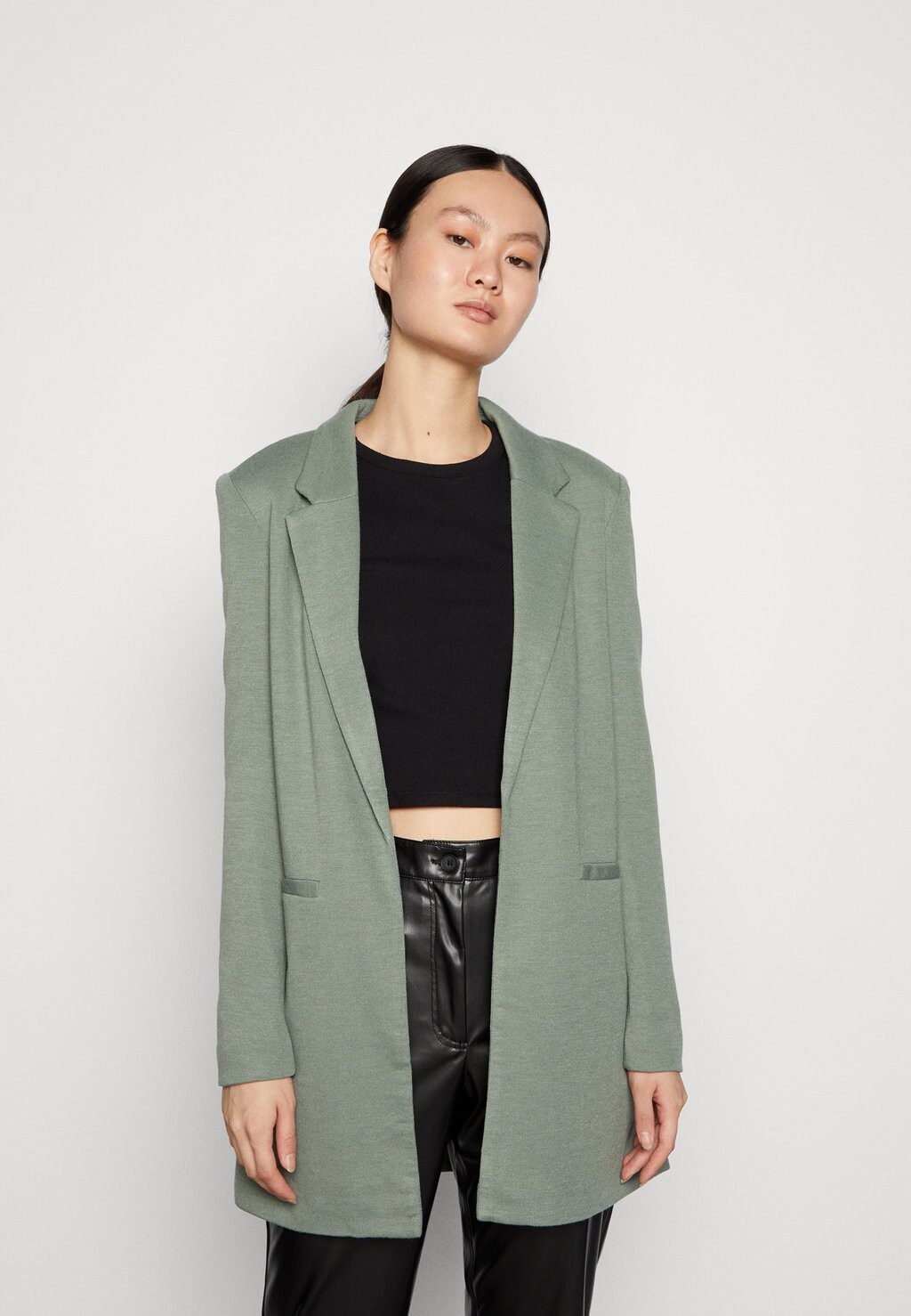

Блейзер Vero Moda