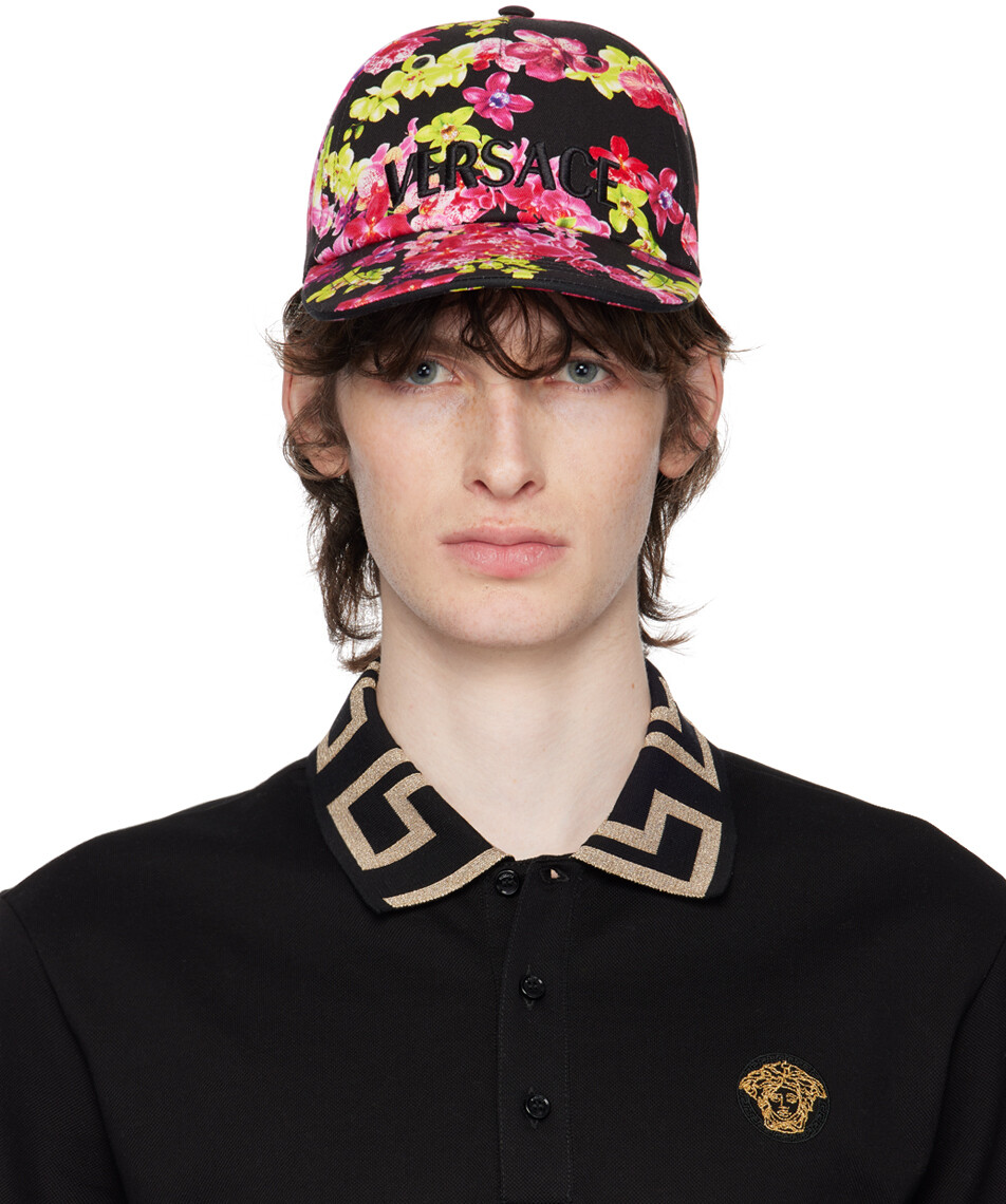 

Кепка с разноцветным логотипом Versace