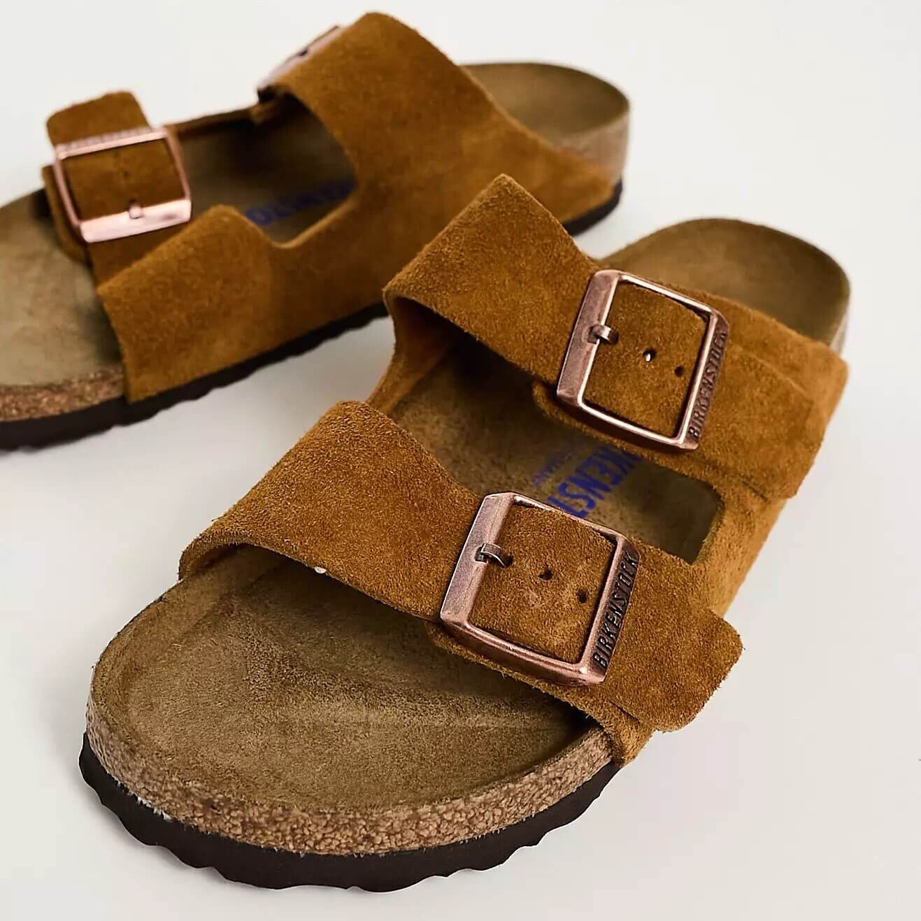 

Сандалии Birkenstock Arizona, коричневый