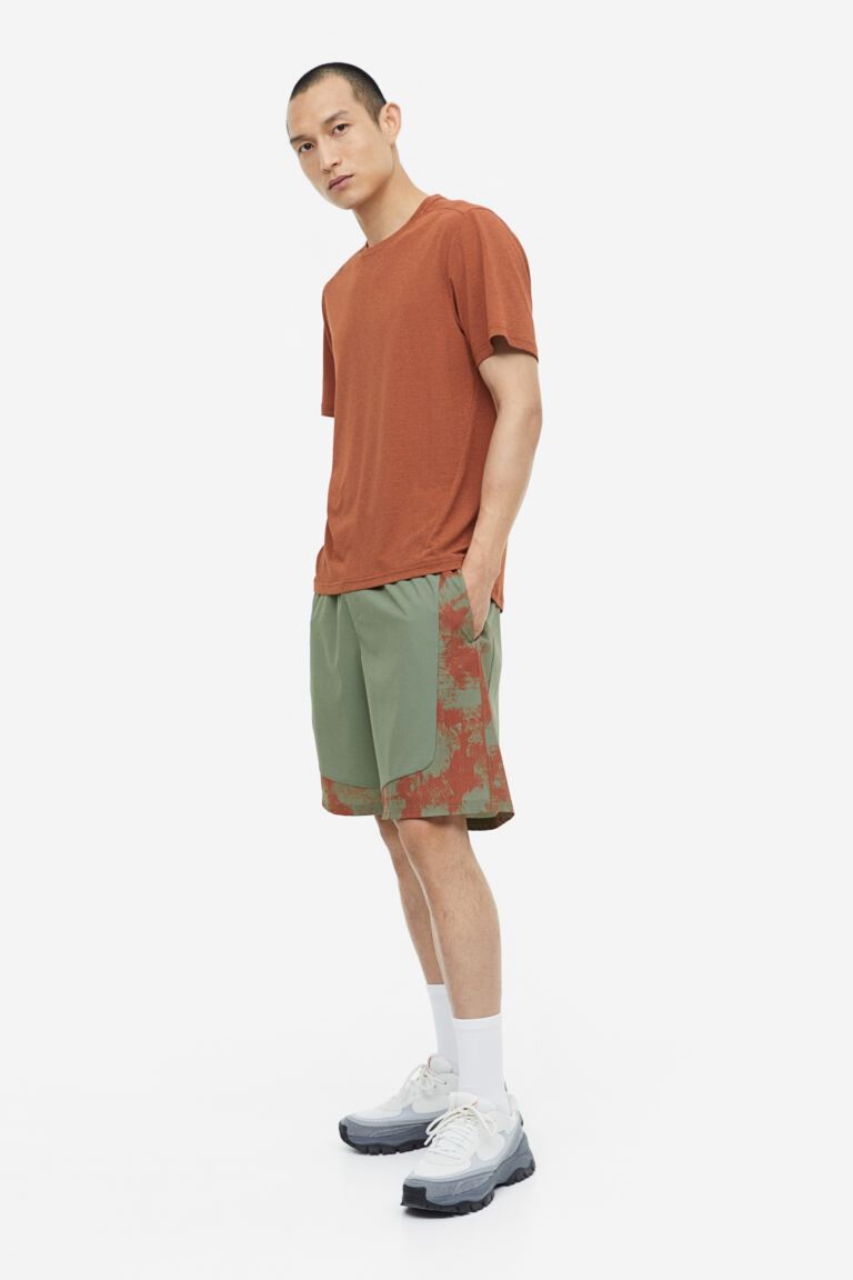 

Спортивные шорты DryMove H&M, хаки зеленый/с рисунком