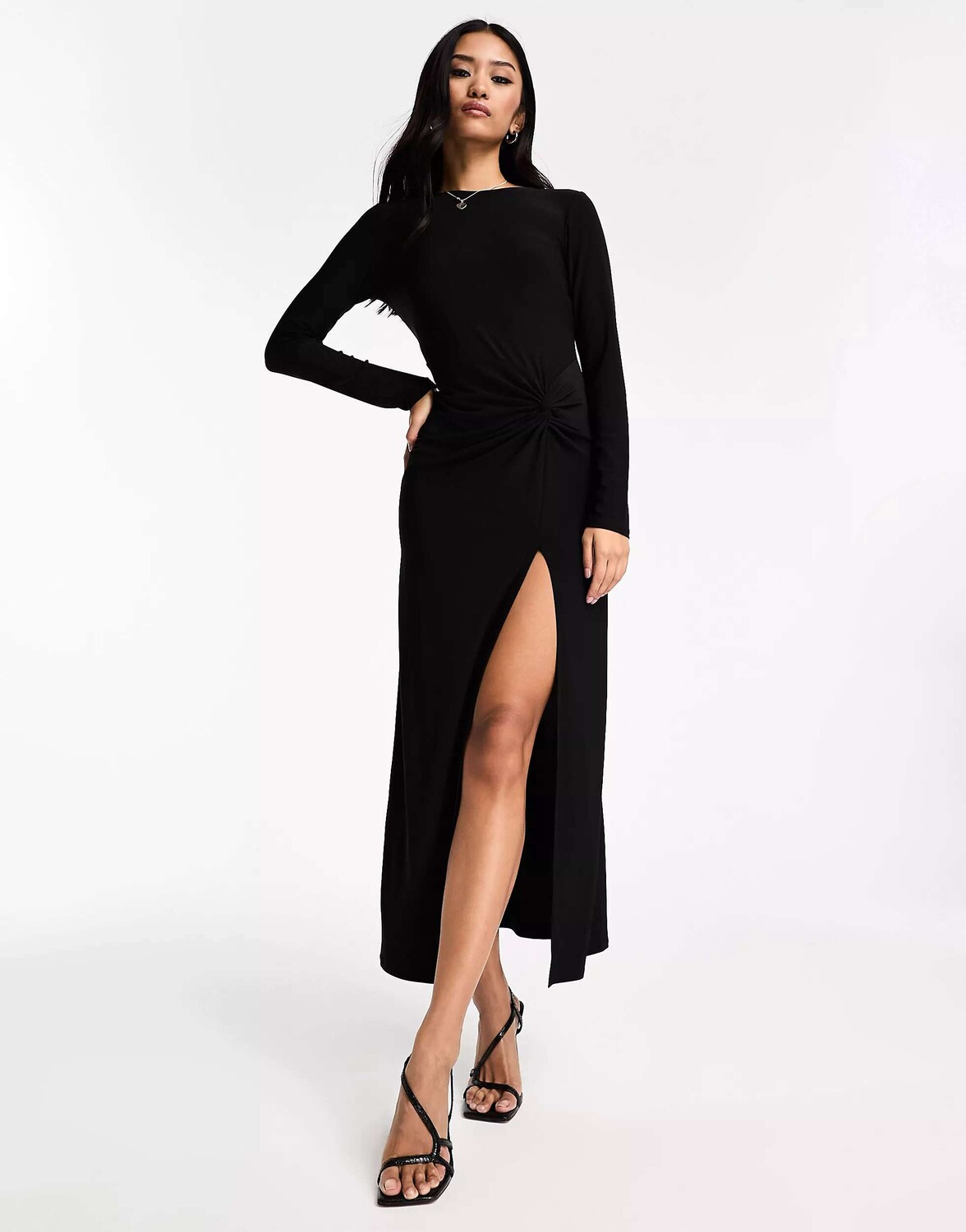 

Черное платье миди с длинными рукавами и рюшами New Look, Черный