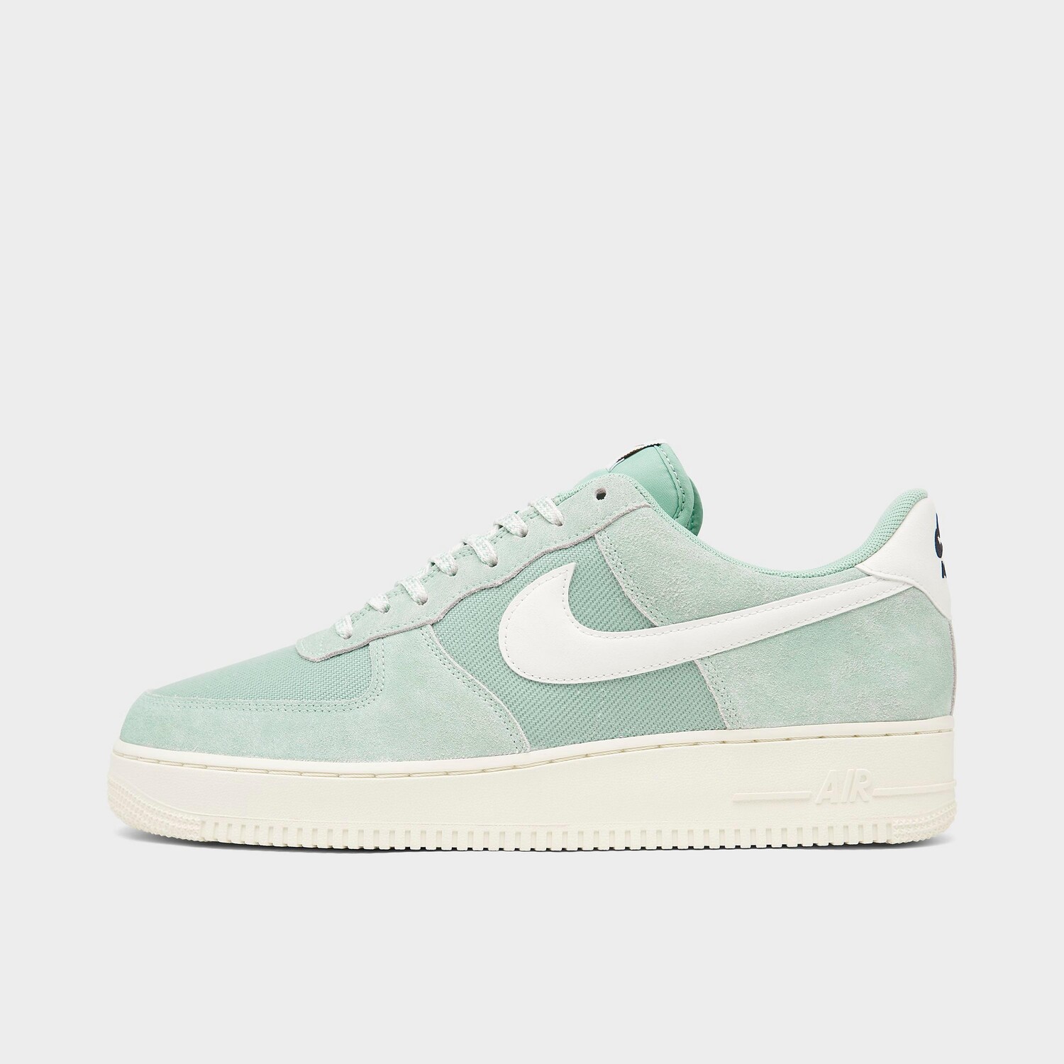 

Мужская повседневная обувь Nike Air Force 1 '07 LV8 Certified Fresh, зеленый