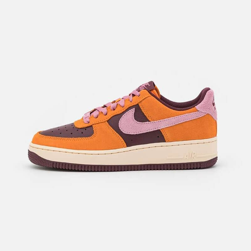 

Кроссовки Nike WMNS AIR FORCE 1 07 ESO, оранжевый