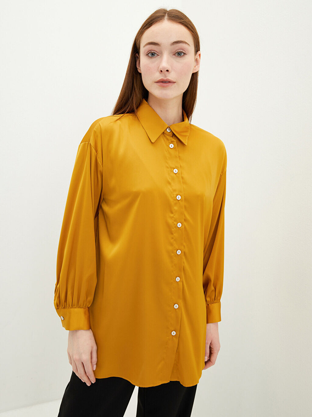 

Рубашечный воротник, прямая атласная Женская туника с длинным рукавом LCW Modest