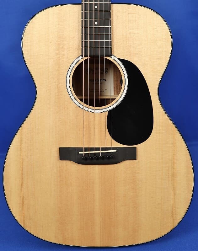 

Акустическая гитара Martin Road Series 000-12E Koa Acoustic Natural Electric Guitar w/ Gig Bag