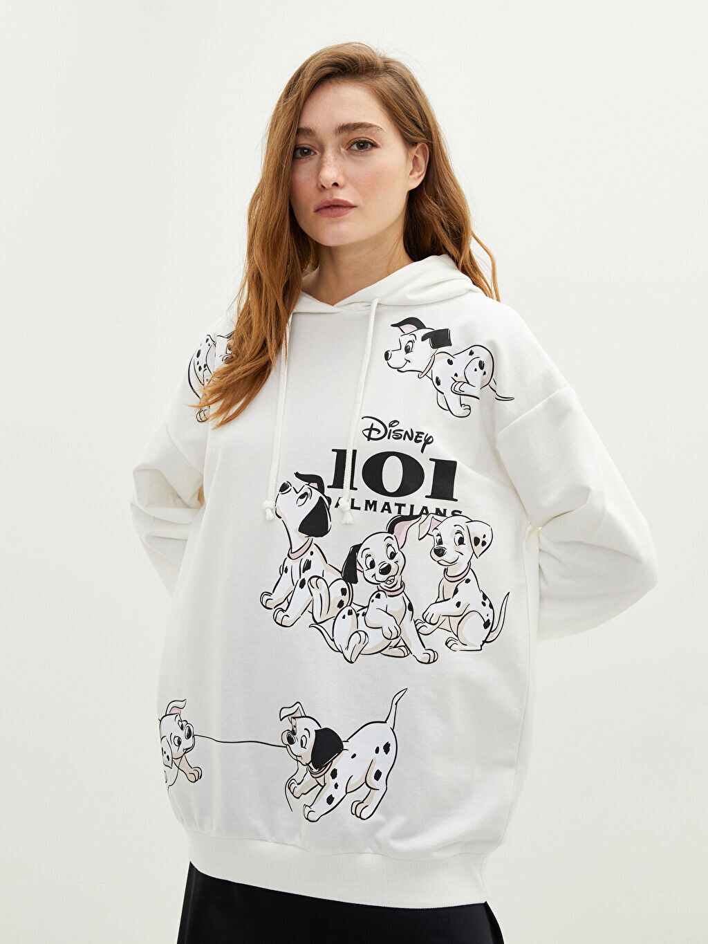 

Толстовка с капюшоном 101 Dalmatians Printed Long Sleeve Women Sweatshirt LCW Casual