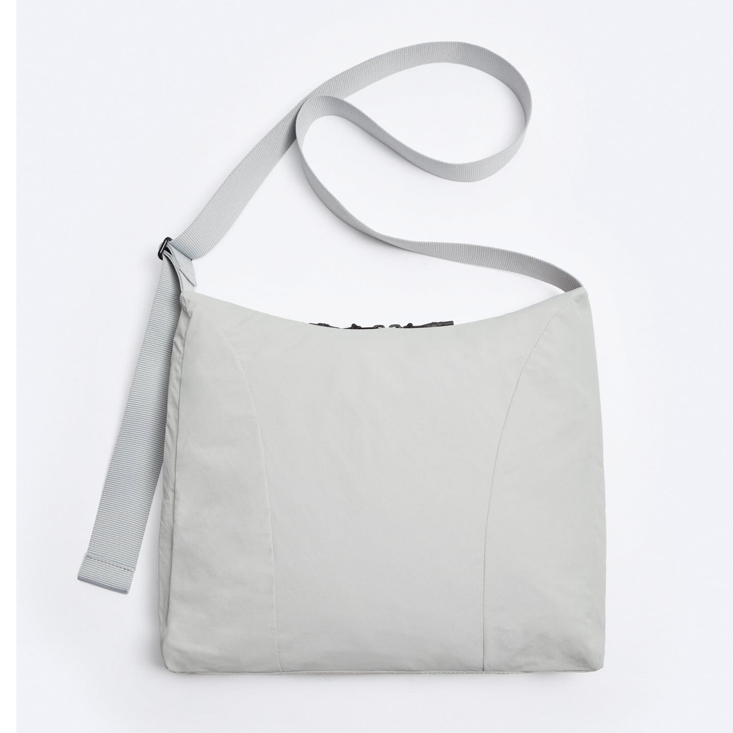 

Мужская сумка Zara Soft XL Crossbody, серый