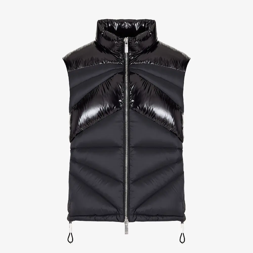 

Жилет утепленный Armani Exchange, черный