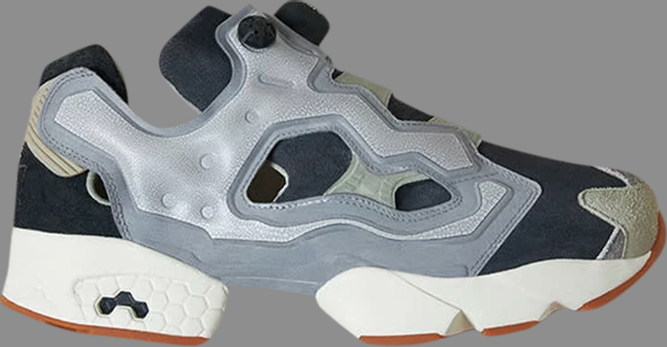 Кроссовки end. x instapump fury 'fossil pack - true grey' Reebok, серый - фото