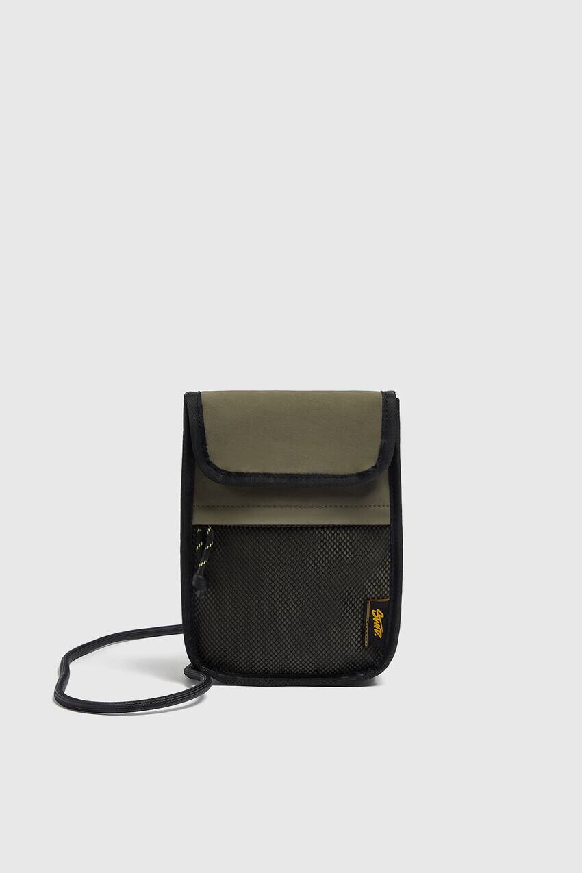 

Техническая сумка через плечо Pull&Bear, хаки