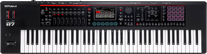 цена 76-клавишный синтезатор Roland FANTOM-07 со звуками и функциями, унаследованными от флагманской серии FANTOM.