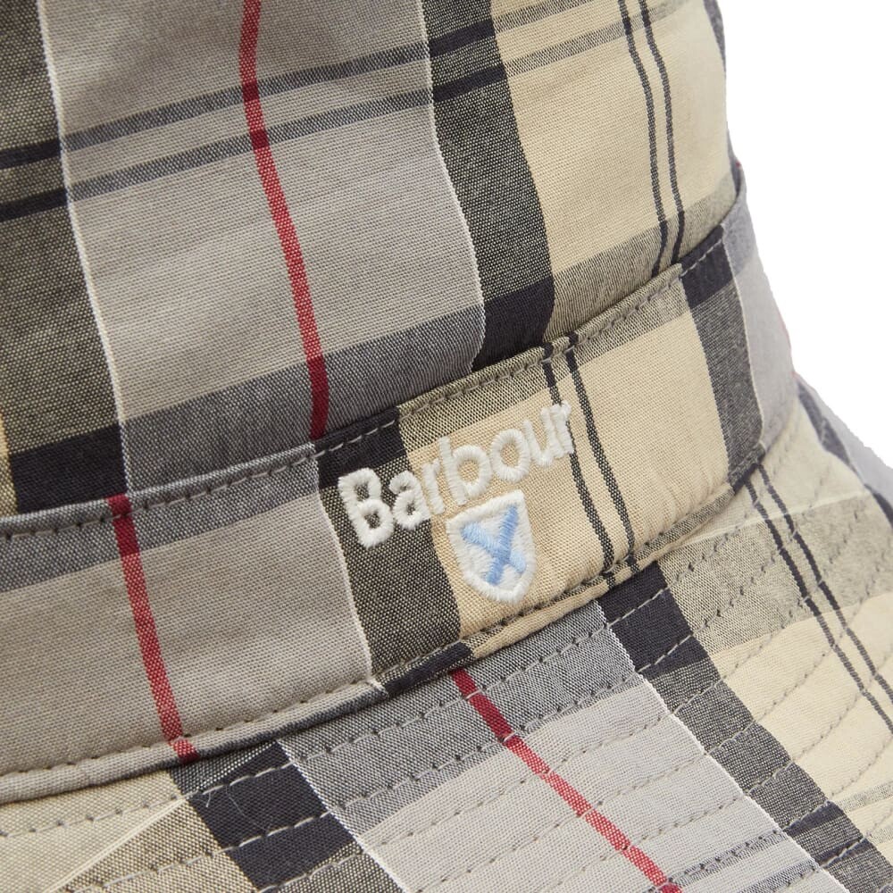 

Панама в шотландскую клетку Barbour