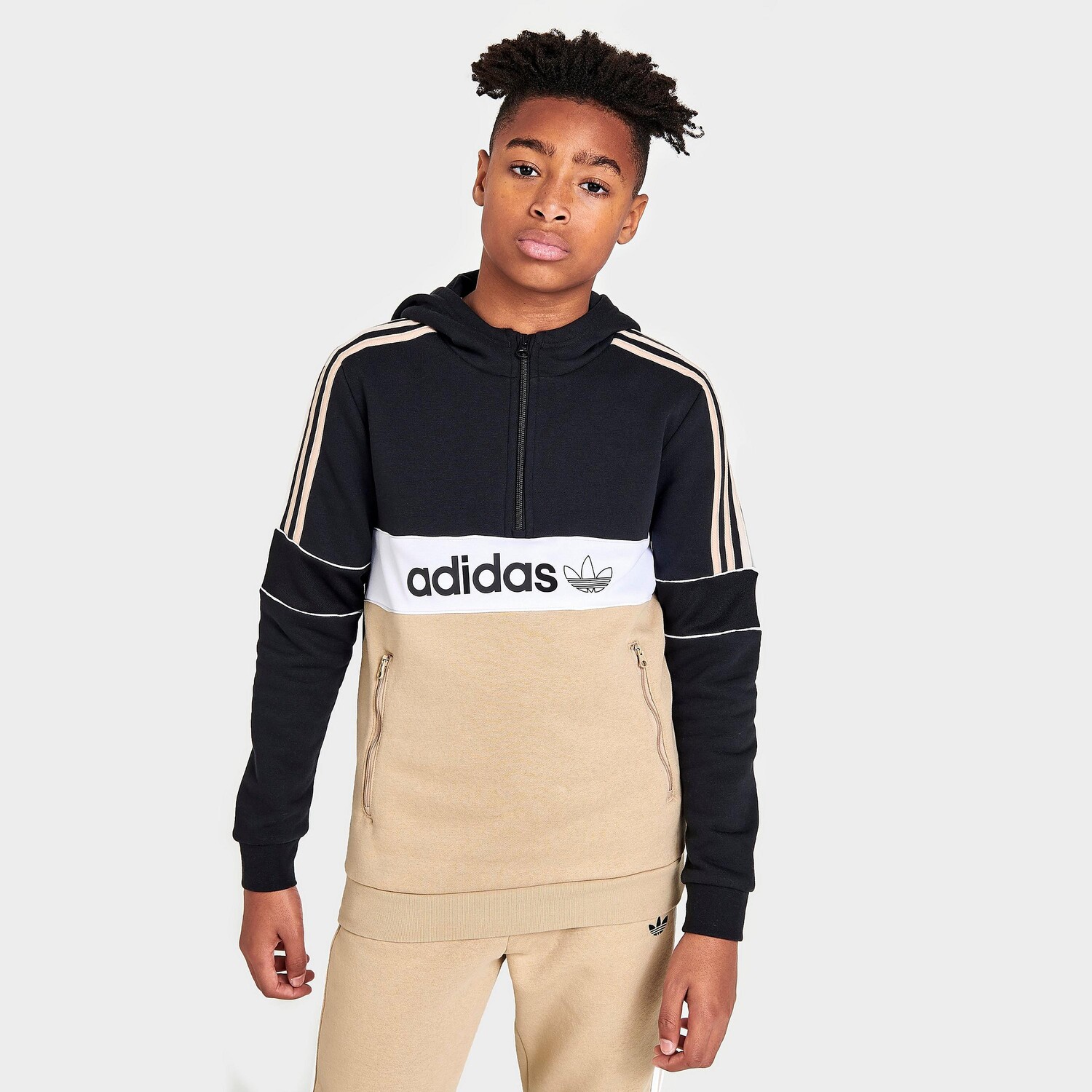 

Детская худи adidas Originals Itasca с молнией до половины, черный
