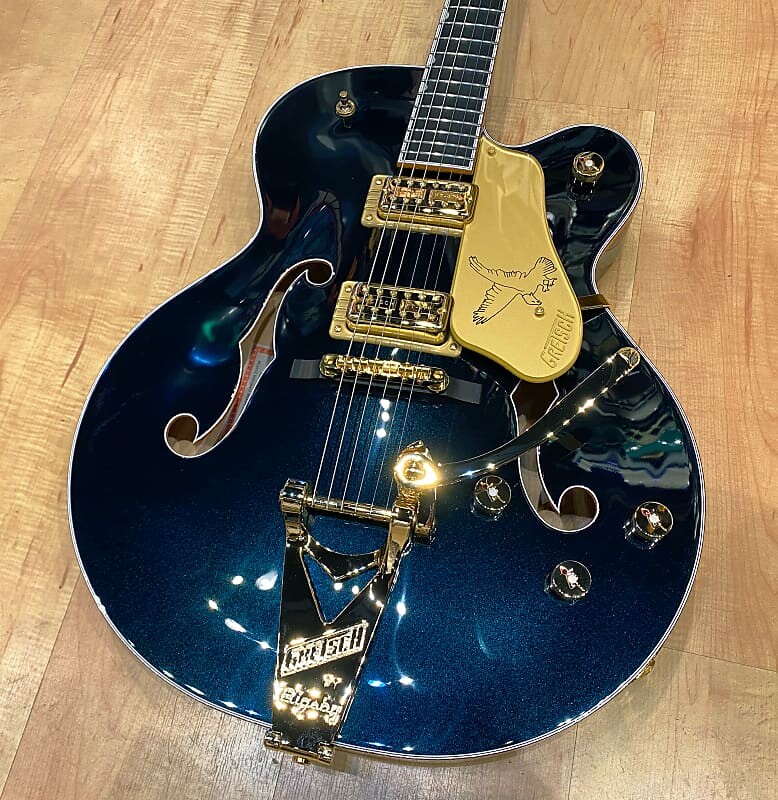 

Gretsch G6136TG Players Edition Falcon Hollow Body with String-Thru Bigsby 2022 Midnight Sapphire