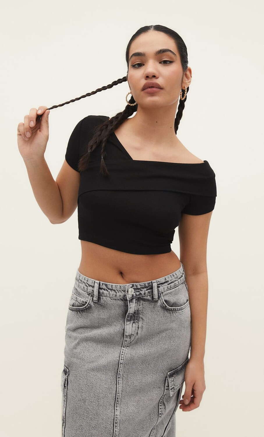

Топ Stradivarius, черный