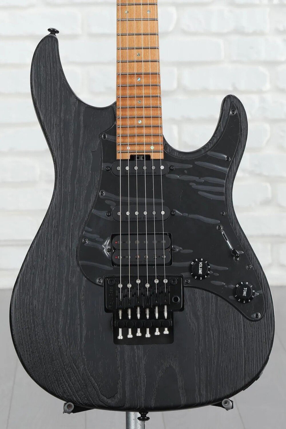 

ESP LTD SN-1000 FR - Черный взрыв