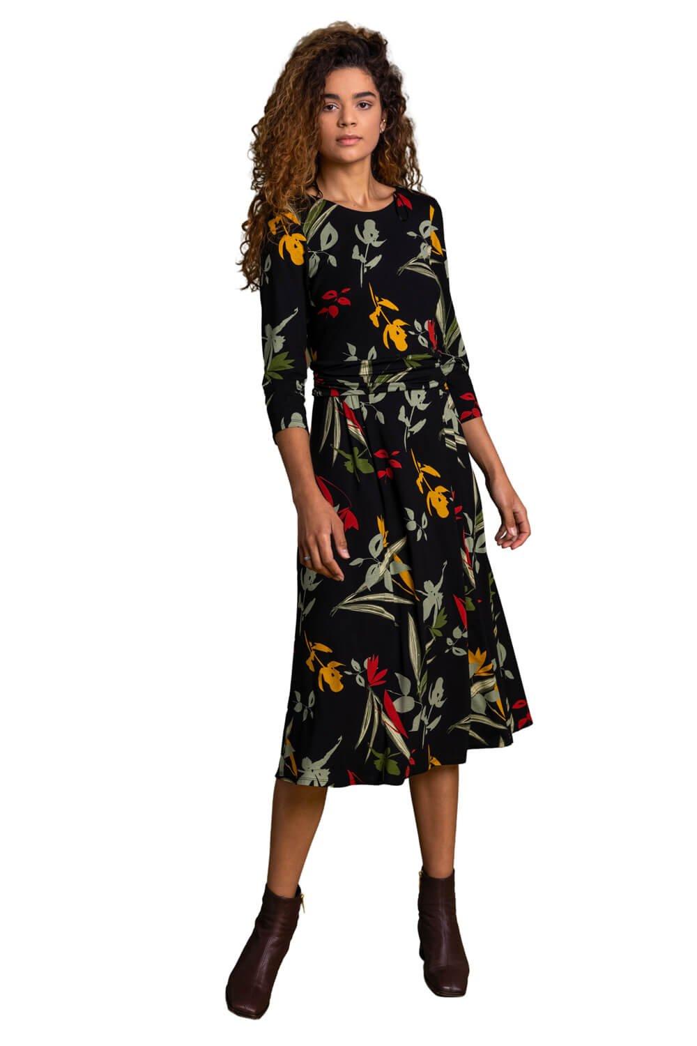 Платье со сборкой на талии с цветочным принтом Roman, черный чайное платье из эластичного джерси с цветочным принтом roman синий