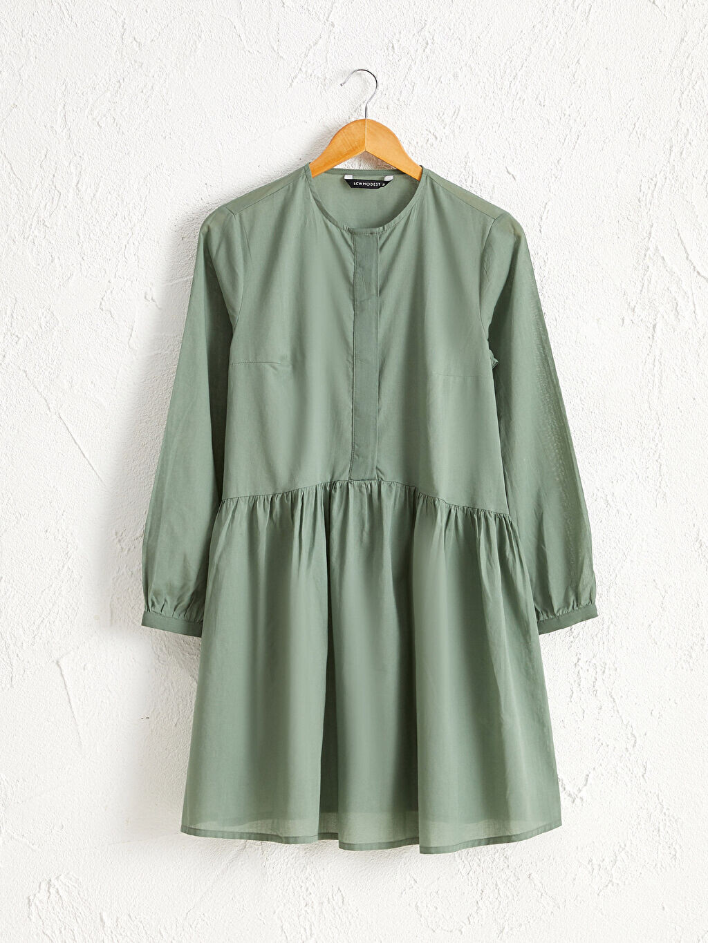 

Женская туника из хлопка с длинными рукавами и деталями Volan LCW Modest