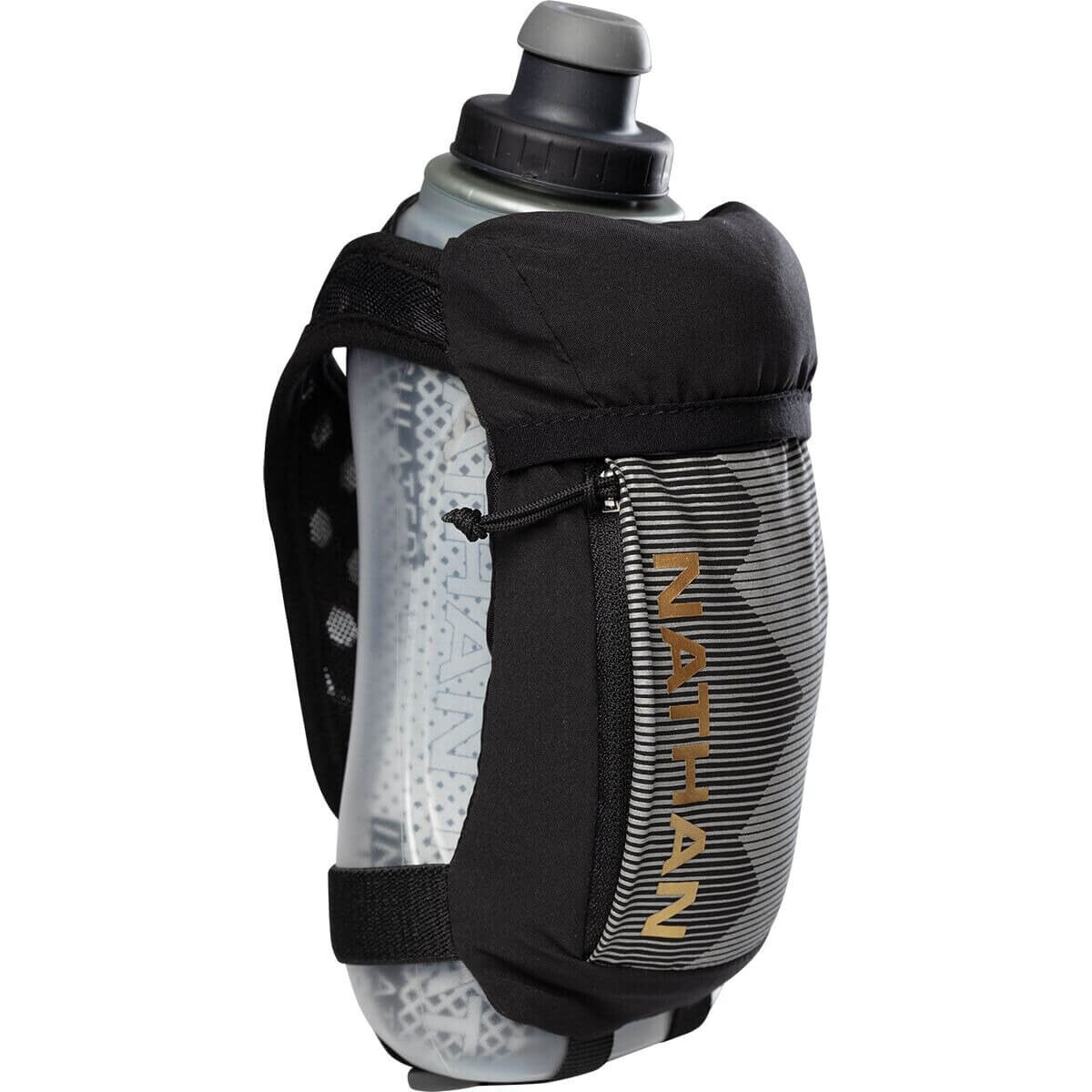 

Бутылка Nathan QuickSqueeze Insulated Handheld 540 мл, черный/золотой