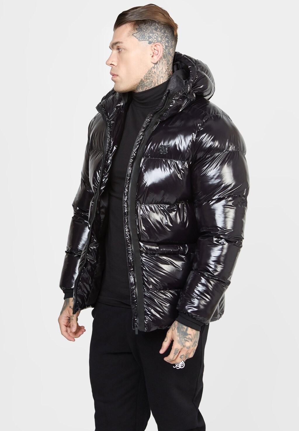 

Демисезонная куртка SIKSILK