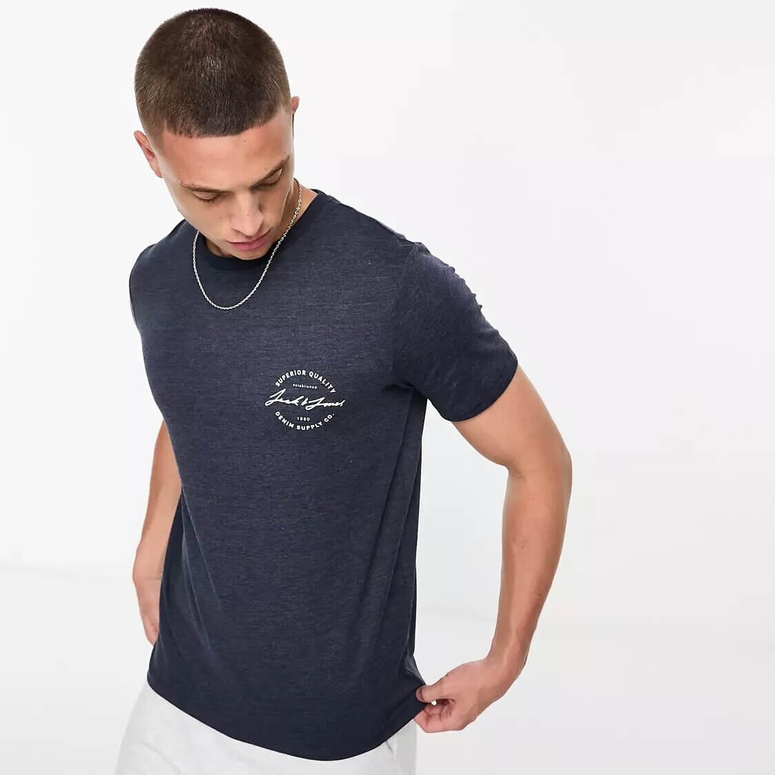 

Футболка Jack & Jones Originals Script Chest Print, темно-синий