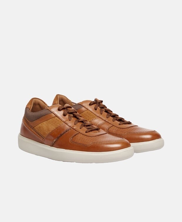 

Кроссовки Clarks, цвет Nougat
