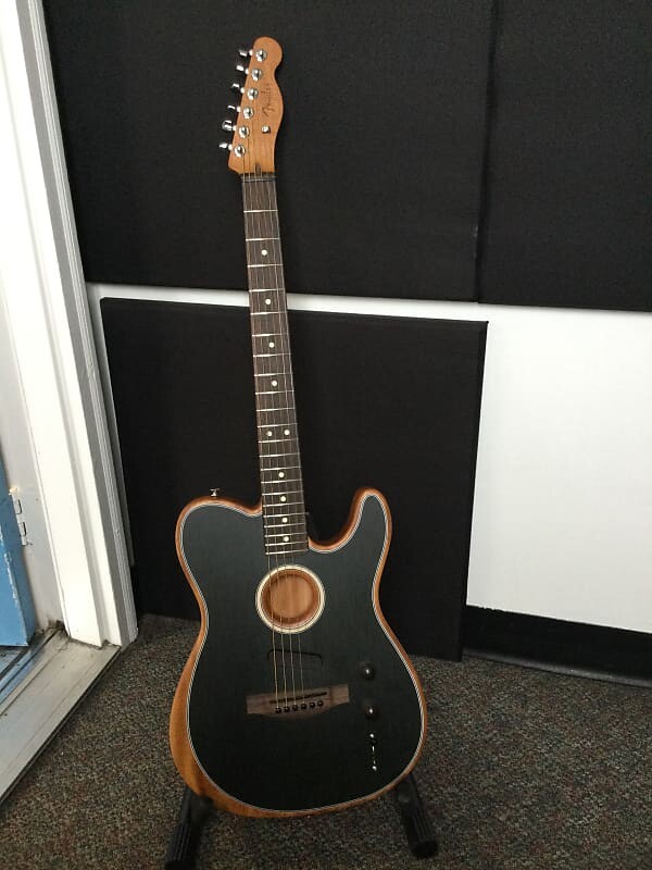 

Фендер Акустасоник Fender Acoustasonic