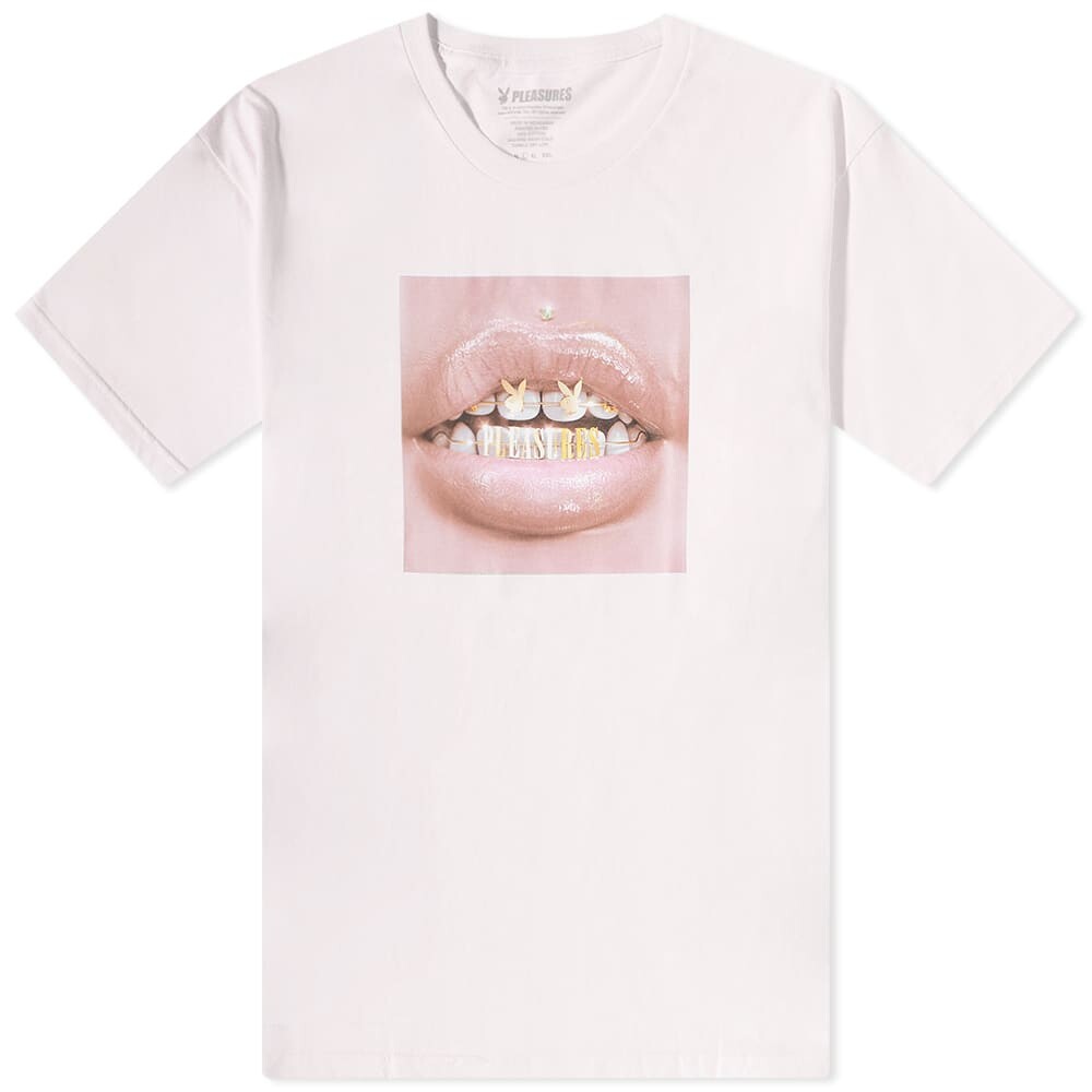 

Футболка Pleasures Carol Tee